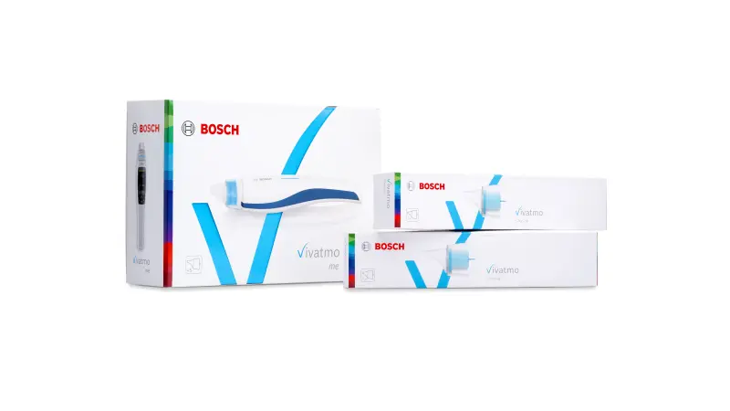 Vivatmo me starter pack background packaging with mouthpieces on blue